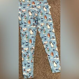 Disneys Birds Blue Leggings w/ Animal Print